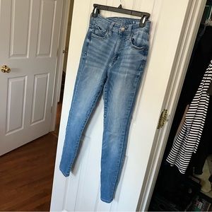 Medium Wash High Rise Skinny Jeggings